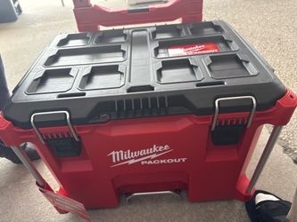 Milwaukee Packout