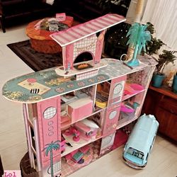 Lol House, Van And Dolls 