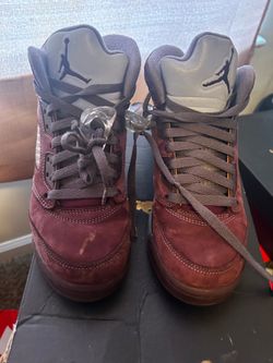 Retro Jordan size 4 Y