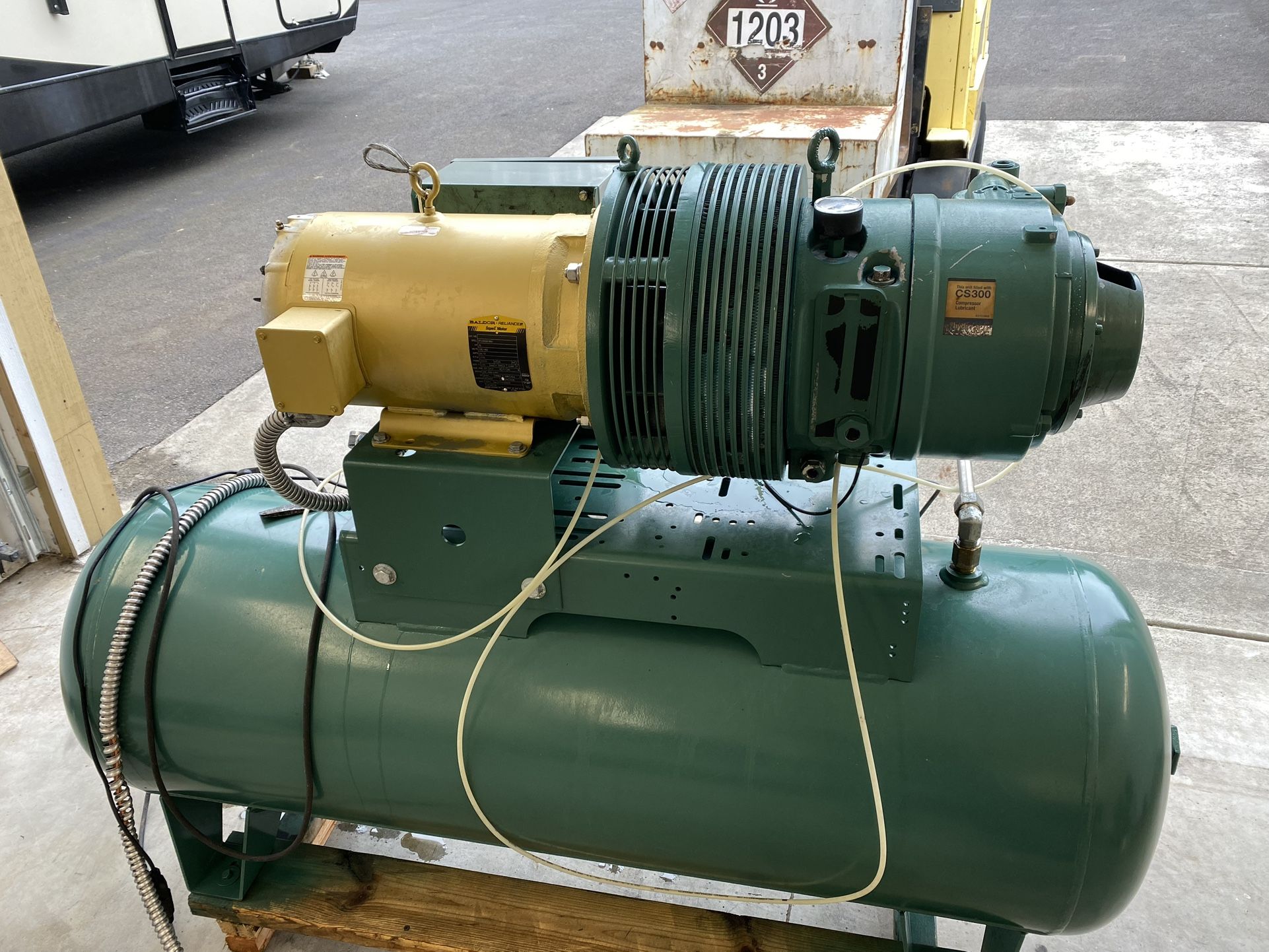 Rotary Air Compressor