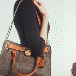 Michael Michael Kors Icon Hamilton Medium Logo Satchel/ Top Handle Bag