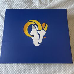 Los Angeles Rams Season Ticket Member Gift Box (2020)