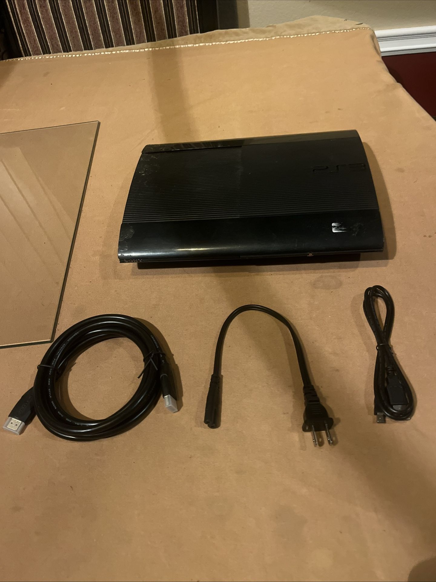 Sony Playstation 3 Super Slim System CECH-4301A 12GB w/ Cords Tested