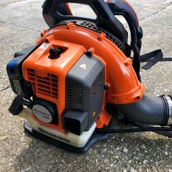 Hasqvana blower 150bt like new 200firm