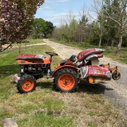 Kubota B6000 4WD