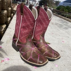 Ariat Boots Size 2 
