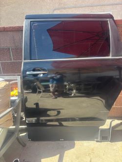 LEFT SLIDING DOOR 2015 TOYOTA SIENNA HANDICAP WHEELCHAIR ACCESIBLE (BLACK)