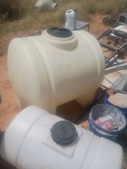Water container