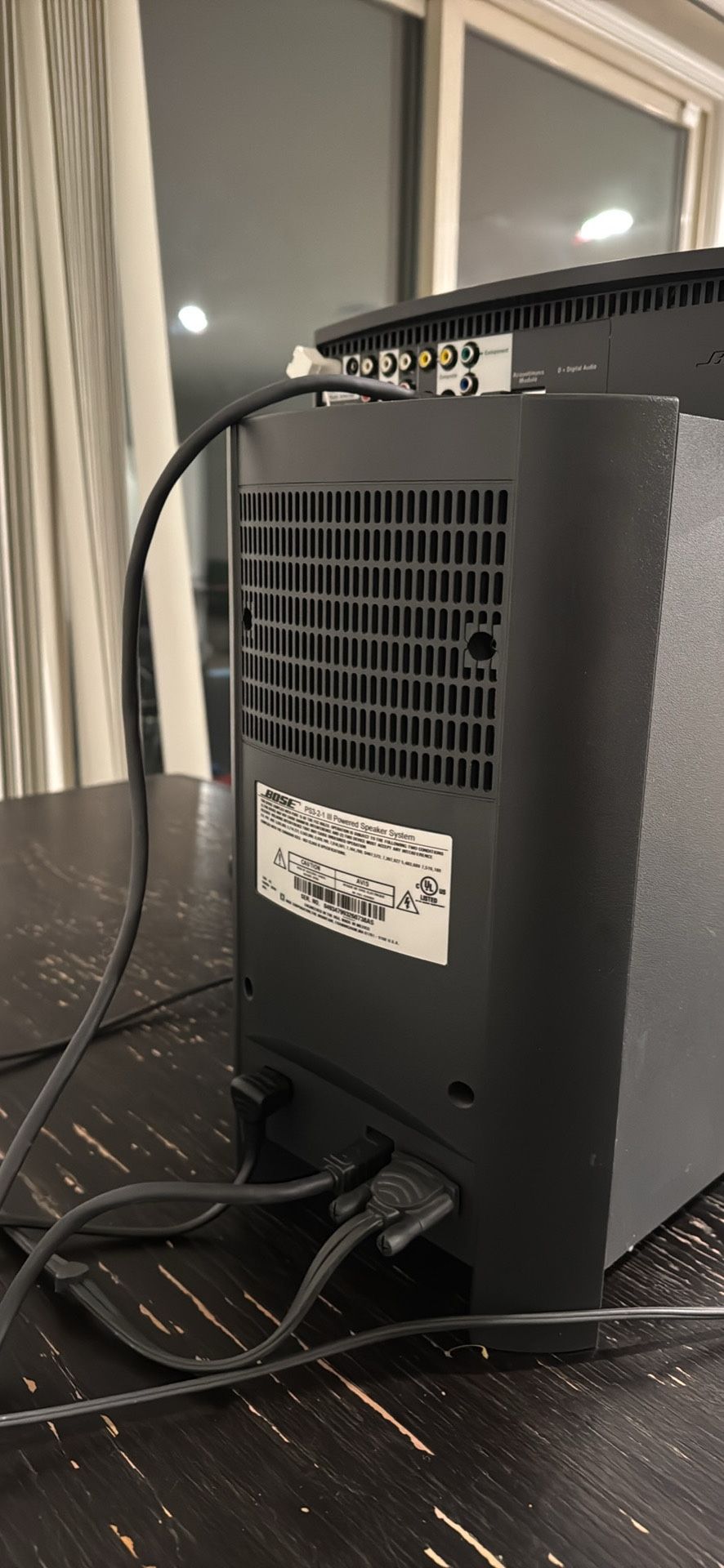 BOSE 321 Sound system
