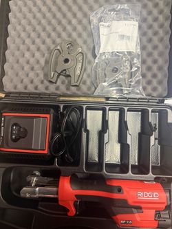 RP 115 Mini Press Tool Kit for 1/2 in. - 3/4 in. Copper & Stainless Fittings with 12V Li-lon Battery (Includes 6 Items) - 72553
