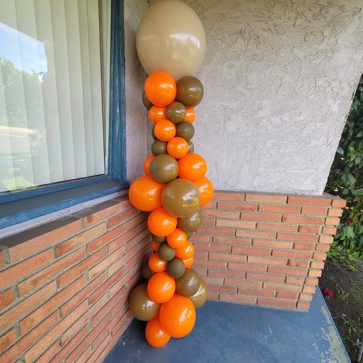 Thanksgiving balloons