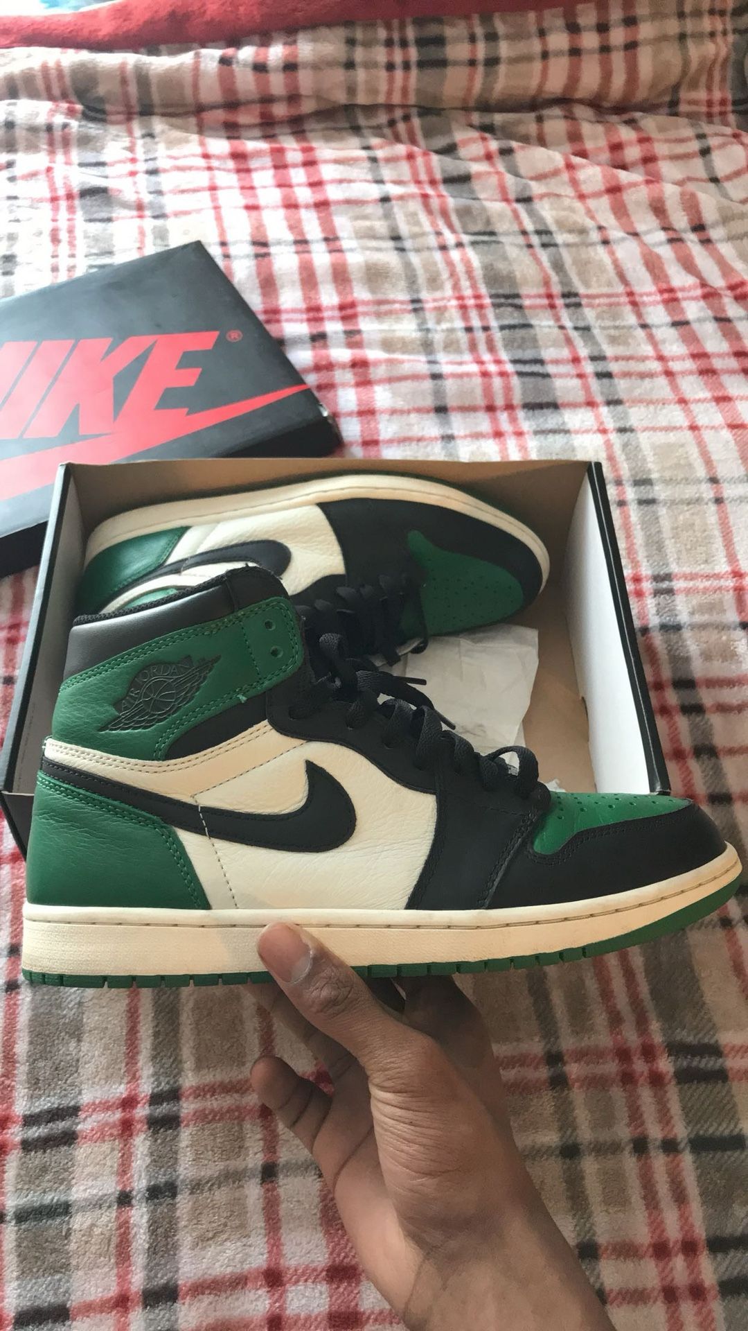 Jordan 1 Retro High Pine Green