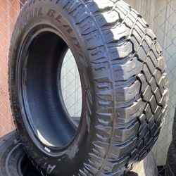 LT285/65/18 ATTURO TRAIL BLADE X/T ONLY ONE