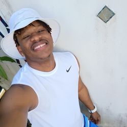 Vendedor De Zapatos Shoe Salesman 