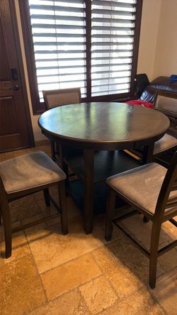 Kitchen table