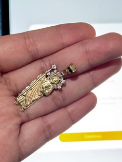 San Judas pendant 14Kb Gold $350 OBO ( Read description)