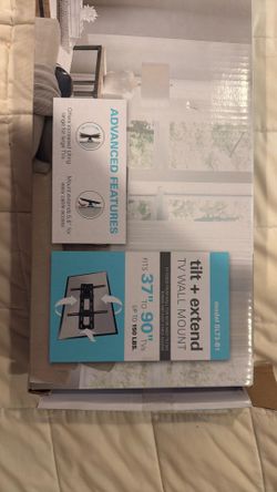 TV wall mount