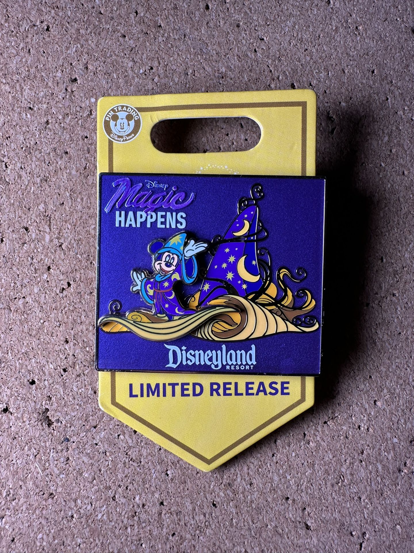Disney Parks 2020 LR Disneyland Resort Sorcerer Mickey Magic Happens Parade Pin