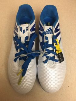 New Adidas Messi 15.3 size 6 soccer cleats