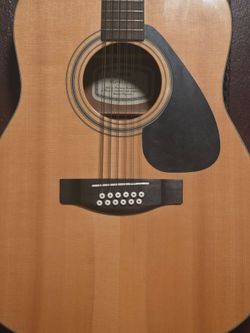 12 string guitar yamaha