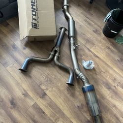 Infiniti G35 / Nissan 350z Tomei Exhaust (Catback*) 