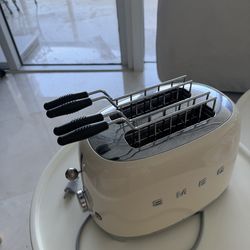Smeg retro toaster