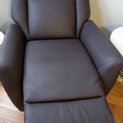 Kasala Leather Recliner 