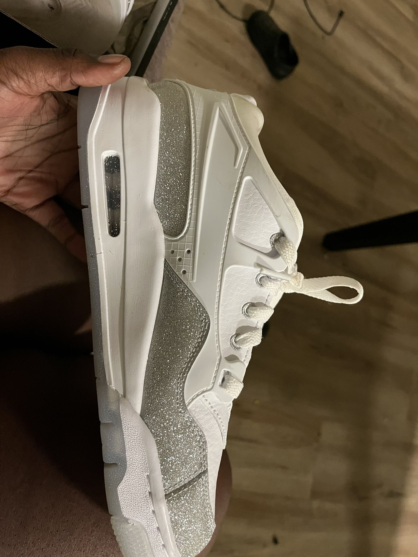 Women’s Jordan air Jordan 4
