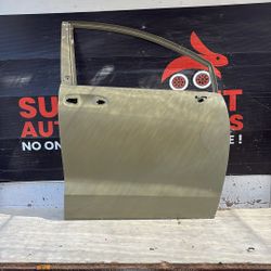 2021 Sienna Door Front Passenger OEM 2026