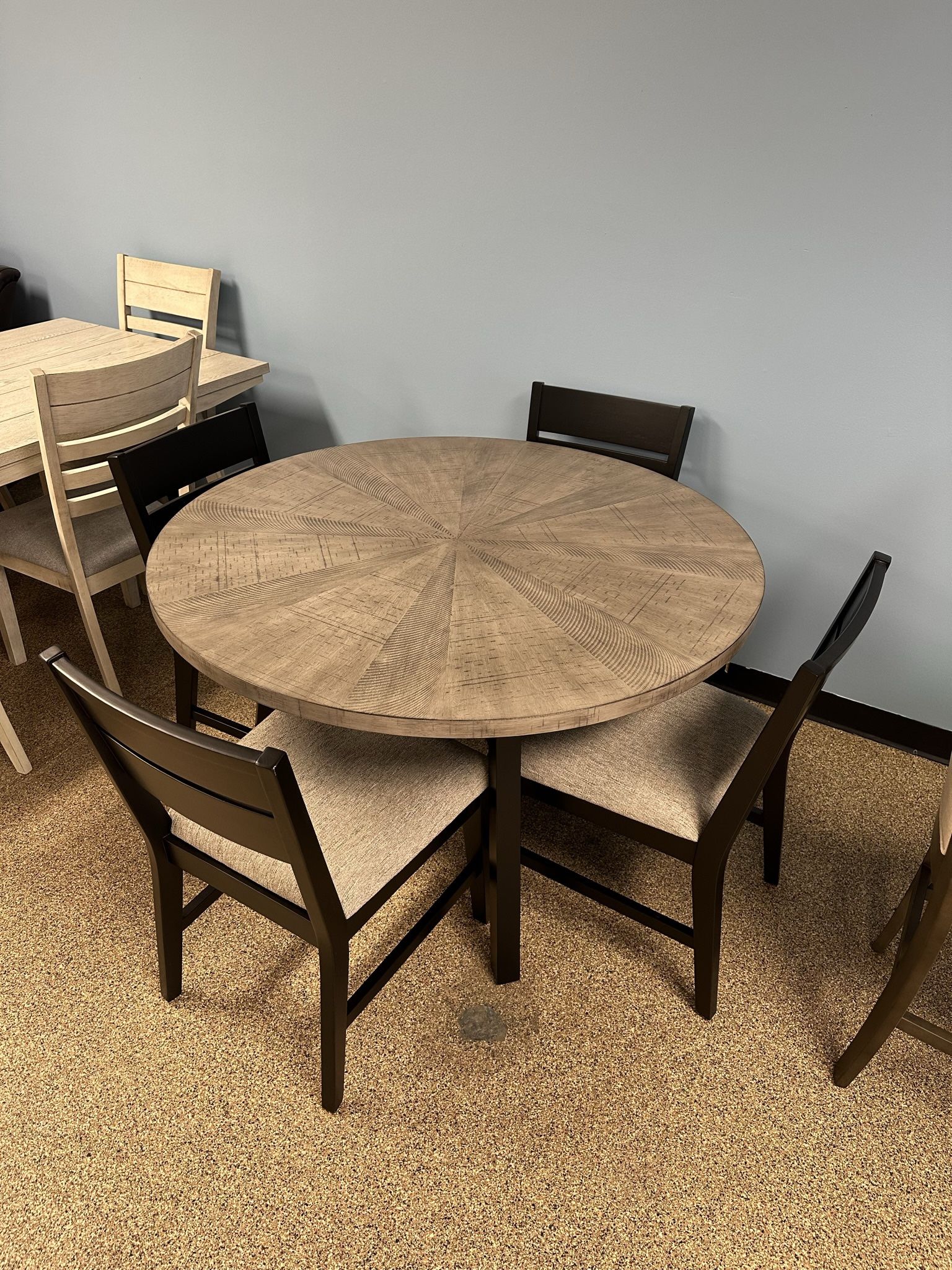 48in Round Table Set