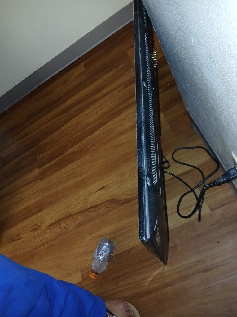 LG 44 Inch Tv