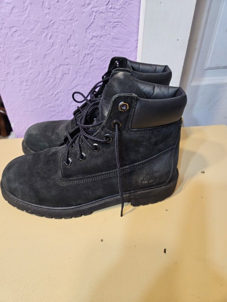 Boys Timberland Size 5.5
