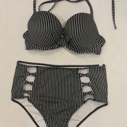 Shade And Shore Two Piece Black And White Striped Halter Bikini Set Top 34C High Bottom M