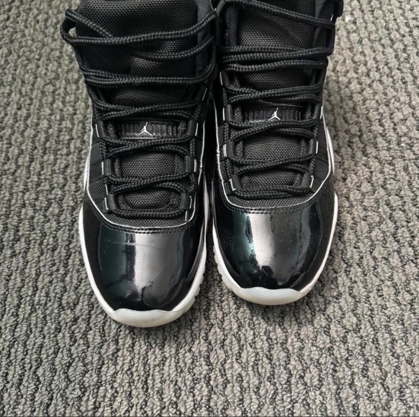 Air jordan 11 retro jubilee 25 anniversary great condition