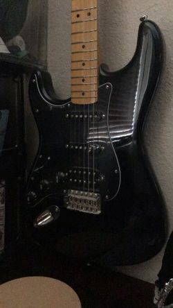 Stratocaster Squire Left Handed
