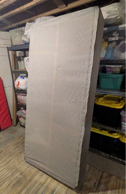 Box springs (2)