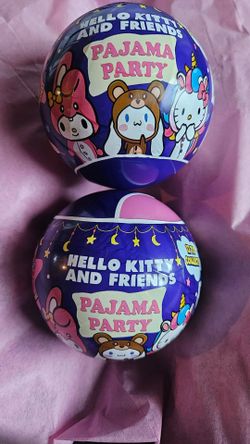 Hello Kitty and Friends Pajama Party blind capsules set of 2