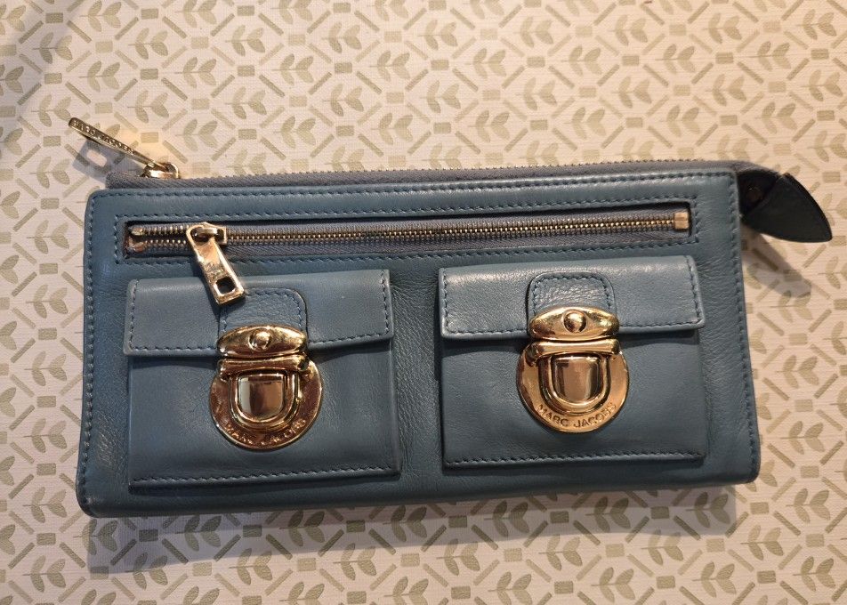 Marc Jacob's Blue Leather Wallet With Tons Of Storage