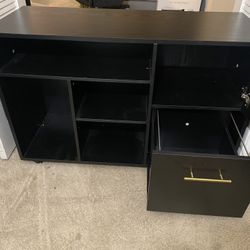 Storage / With File cabinet. 