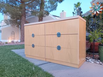 Dresser (or nightstands)