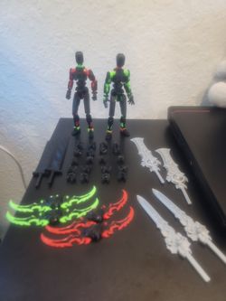 T13 Green and Red Robot Action Figure 2 Pack