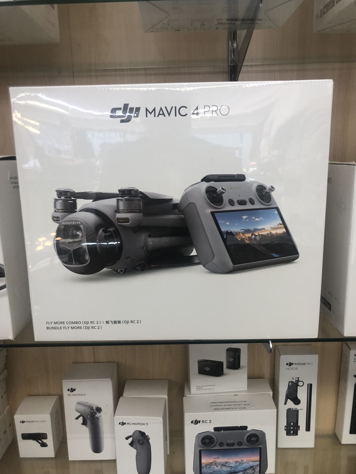 Dji Mavic 4 Pro Flymore Combo