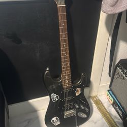 black  fender guitar