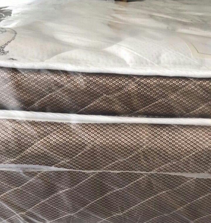 New Elegant Dreamer 13" orthopedic pillowtop mattress with free delivery