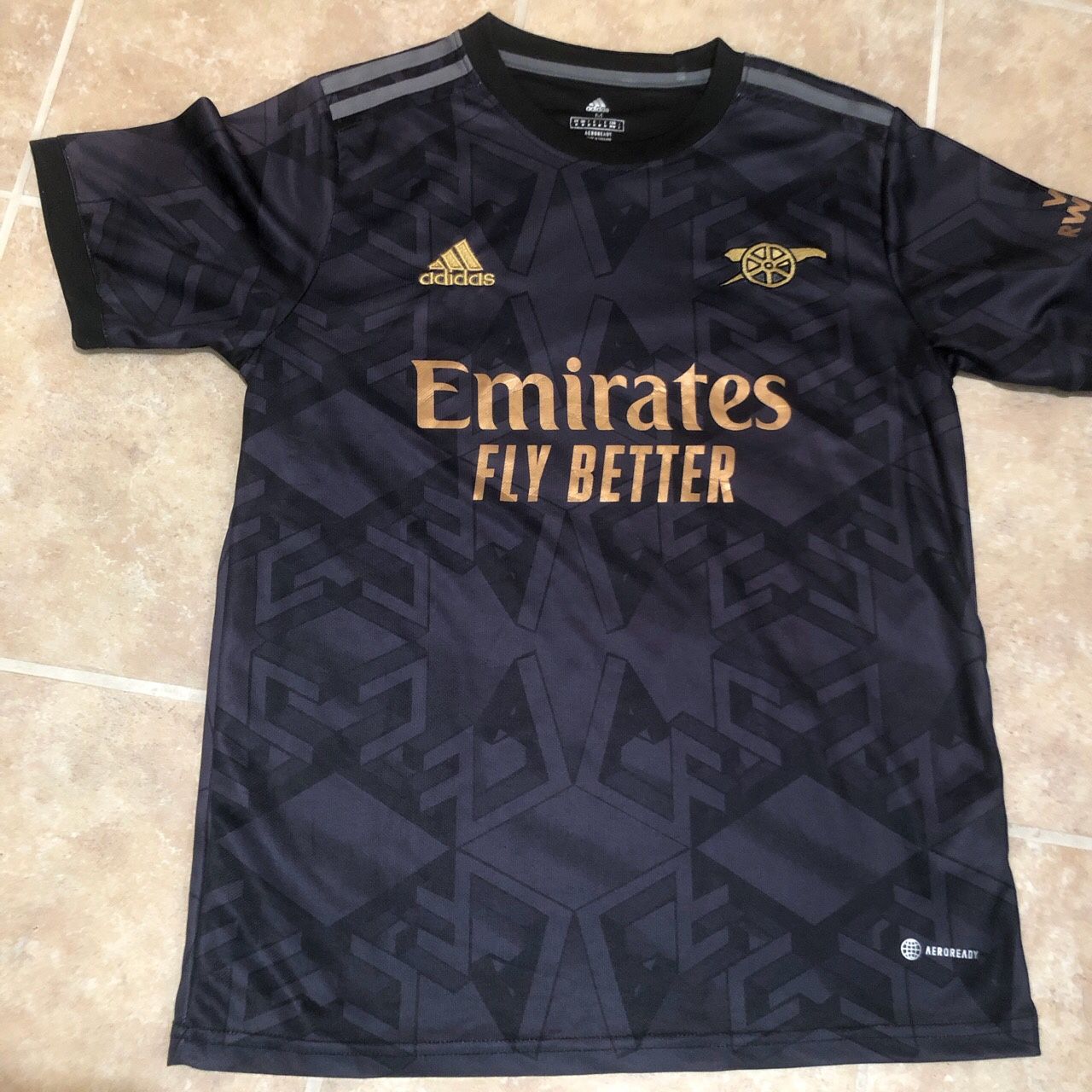 Arsenal 22/23 Adidas Away Kit Medium 