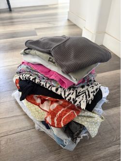 Lot of women's clothing