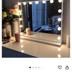 Vanity Makeup Mirror