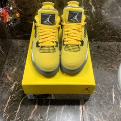 Jordan 4