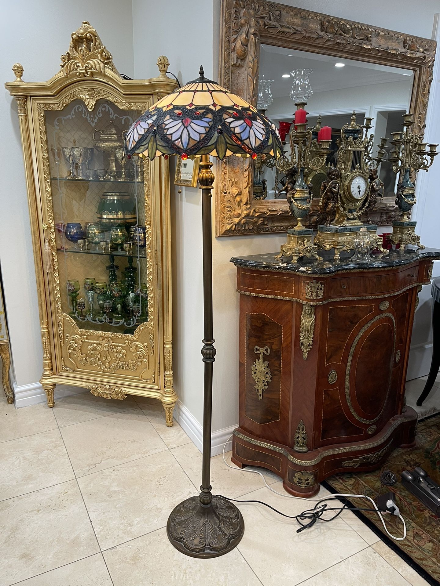Beautiful Tiffany Style Antique Brass Floor Lamp🌷
