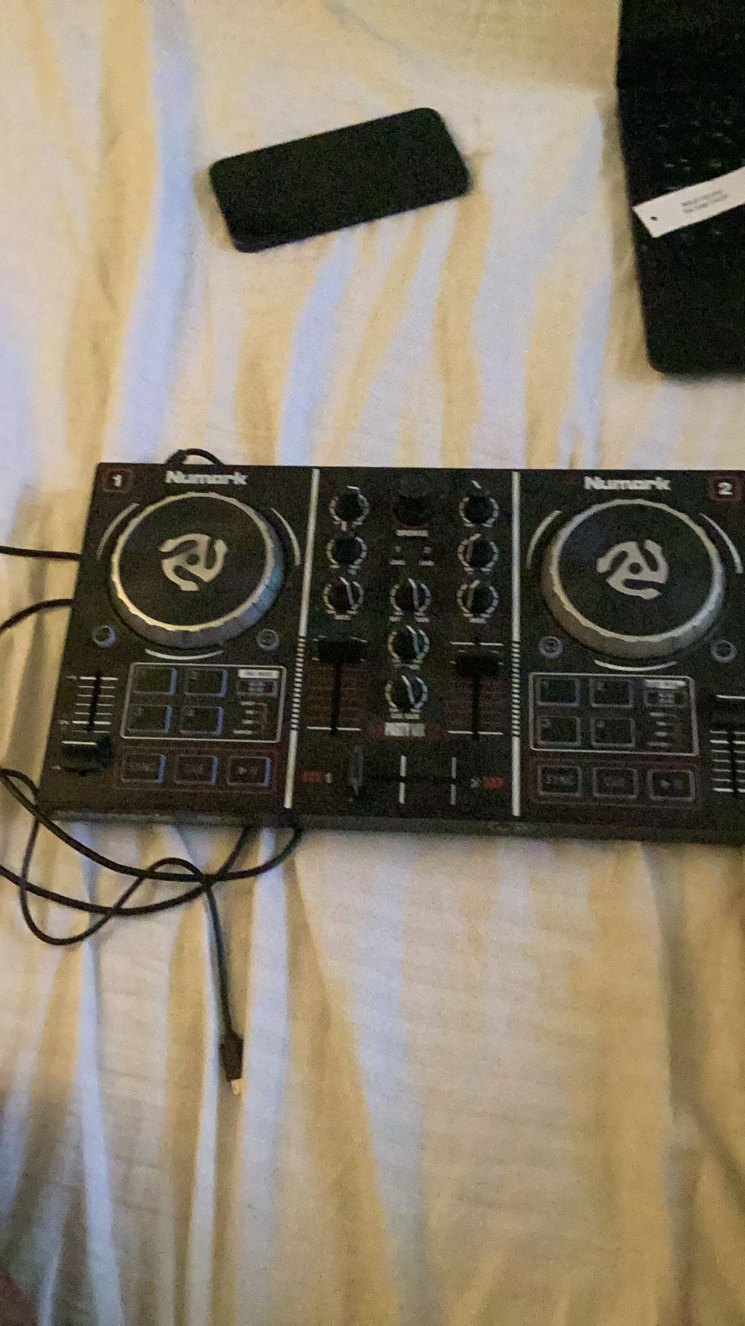 Numark Party Mix